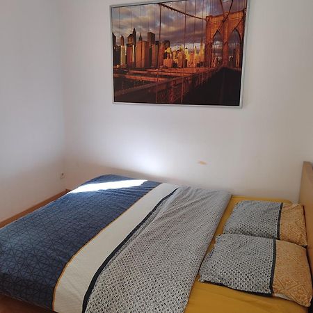 T2 En Rez De Chaussee De Villa A 쿠어스 외부 사진